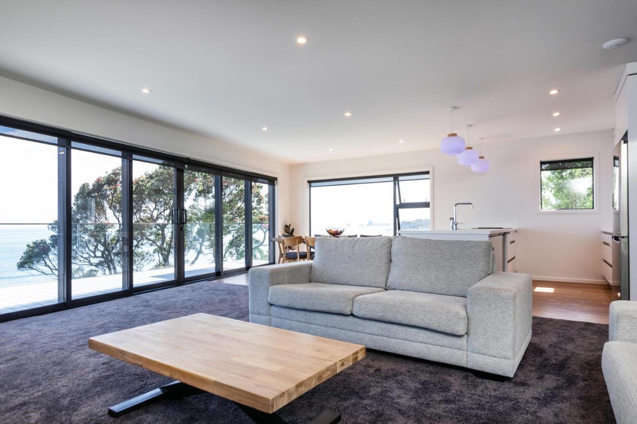 Oakura Beach Front Apartments 外观 照片